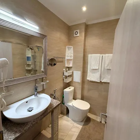 Stylish Park View In Argisht Partez Golden Sands Апартаменты Варна
