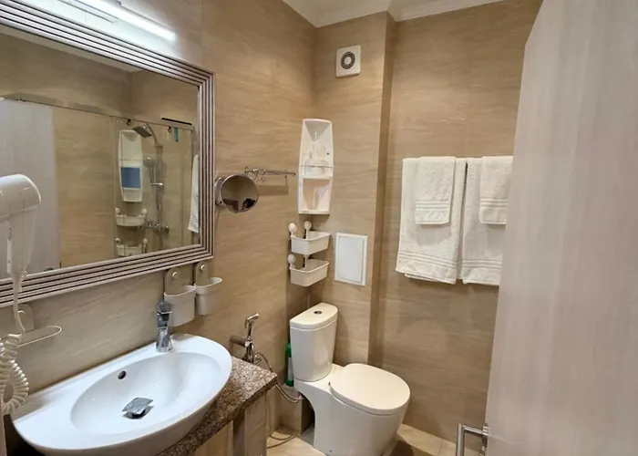 Stylish Park View In Argisht Partez Golden Sands Апартаменты Варна