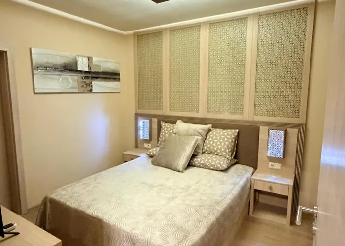 Stylish Park View In Argisht Partez Golden Sands Апартаменты *